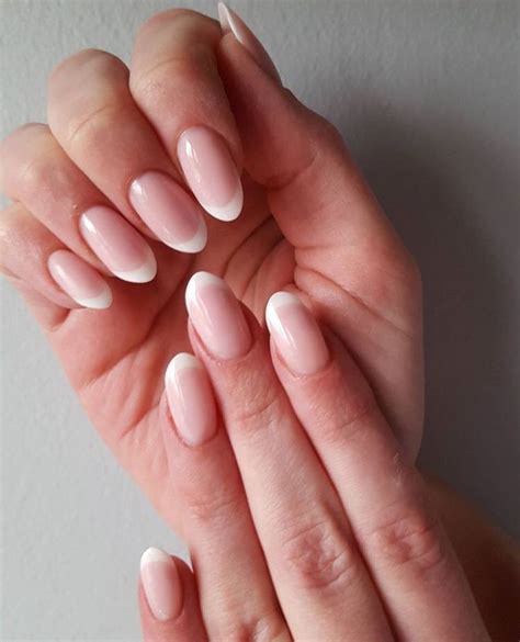 oval french tip nails